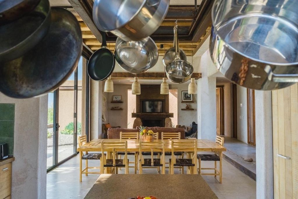Casa Crux - Bodega Alfa Crux Villa Eugenio Bustos Eksteriør bilde
