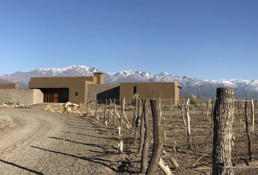 Casa Crux - Bodega Alfa Crux Villa Eugenio Bustos Eksteriør bilde