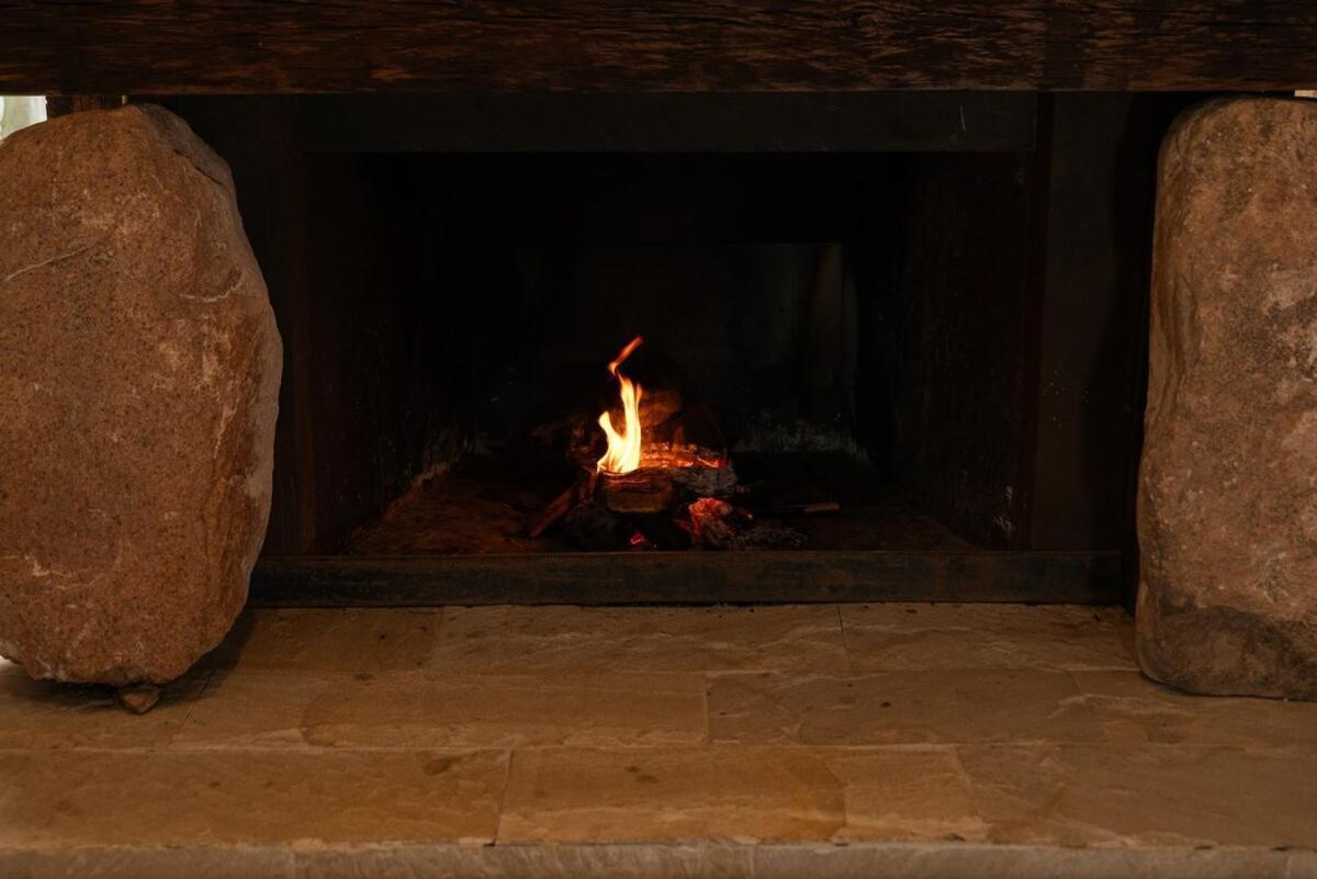 Casa Crux - Bodega Alfa Crux Villa Eugenio Bustos Eksteriør bilde