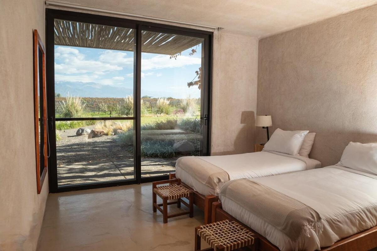 Casa Crux - Bodega Alfa Crux Villa Eugenio Bustos Eksteriør bilde