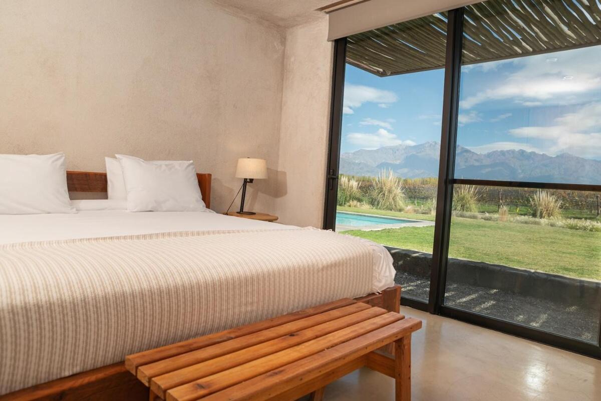 Casa Crux - Bodega Alfa Crux Villa Eugenio Bustos Eksteriør bilde